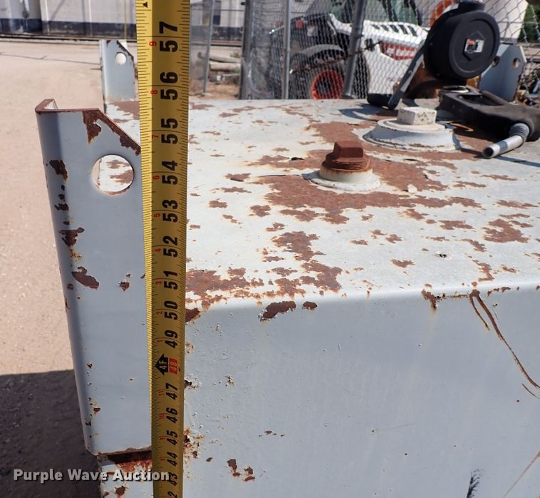 image for item EV9920 Fuel tank