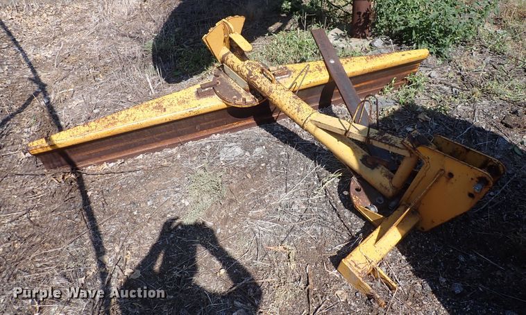 image for item EV9922 9'W blade