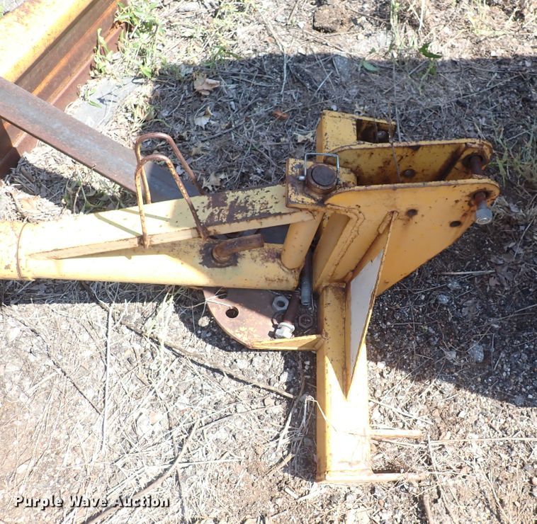 image for item EV9922 9'W blade