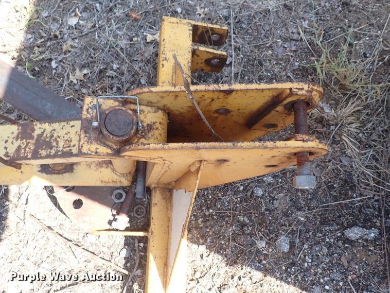 image for item EV9922 9'W blade