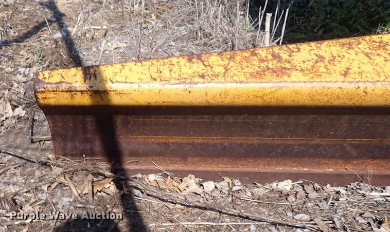 image for item EV9922 9'W blade