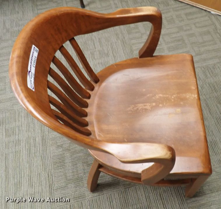 image for item EV9924 (10) chairs