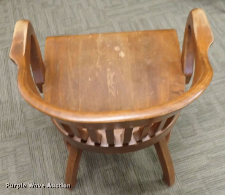 image for item EV9924 (10) chairs