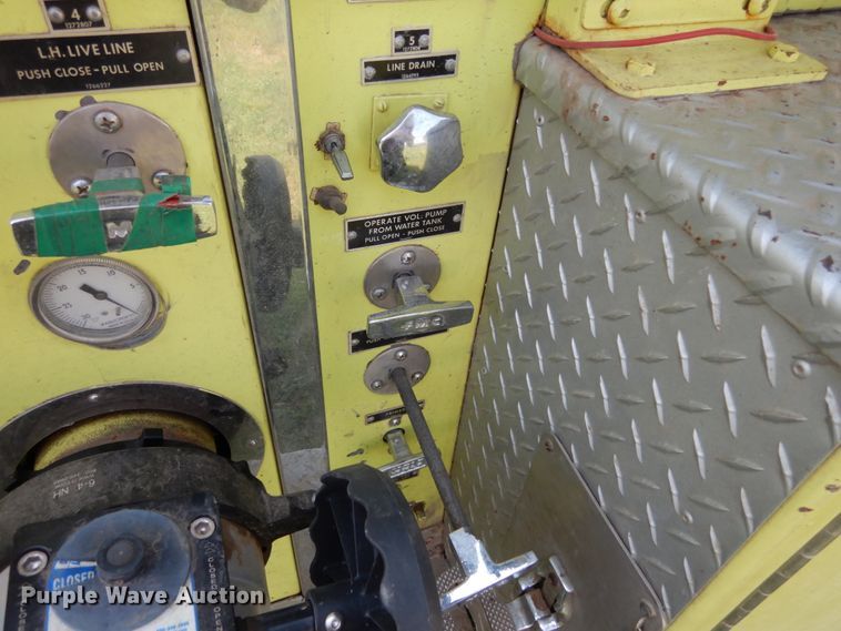 image for item II9680 1977 Chevrolet C65  pumper fire truck