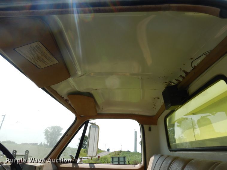 image for item II9680 1977 Chevrolet C65  pumper fire truck