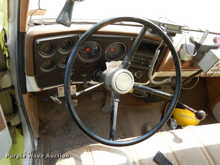 image for item II9680 1977 Chevrolet C65  pumper fire truck