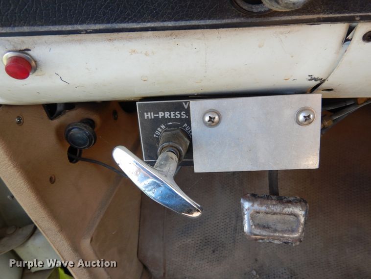 image for item II9680 1977 Chevrolet C65  pumper fire truck