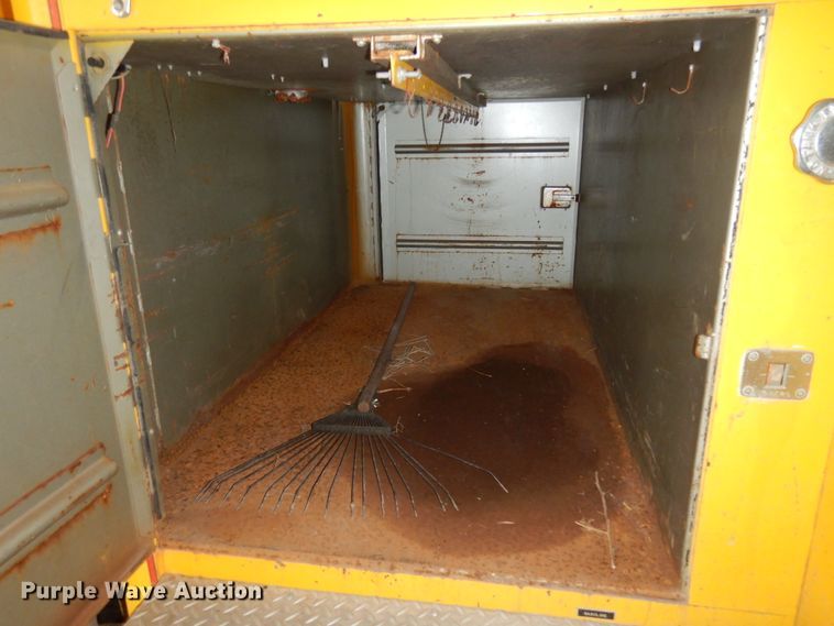 image for item II9681 1973 Ford 800  pumper fire truck