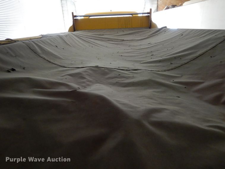 image for item II9681 1973 Ford 800  pumper fire truck