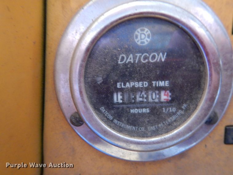 image for item II9681 1973 Ford 800  pumper fire truck