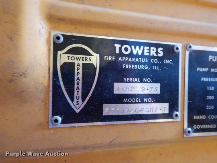 image for item II9681 1973 Ford 800  pumper fire truck