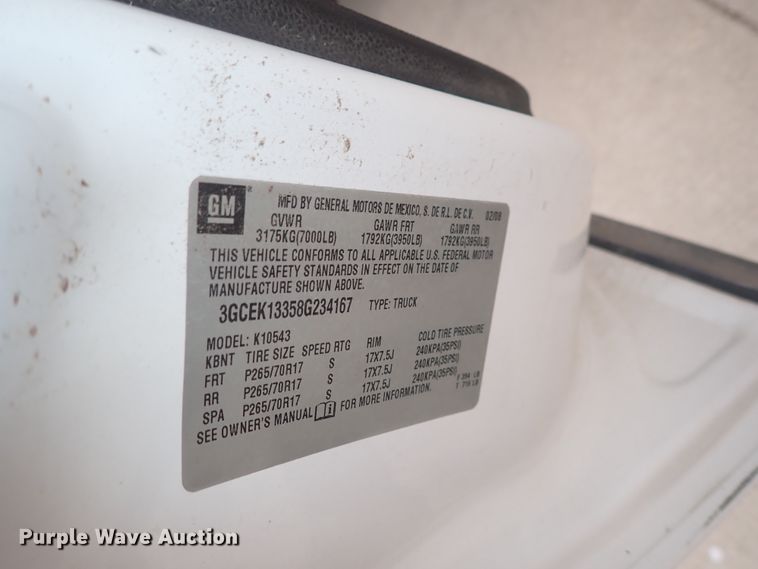 image for item IJ9881 2008 Chevrolet Silverado 1500  Crew Cab pickup truck