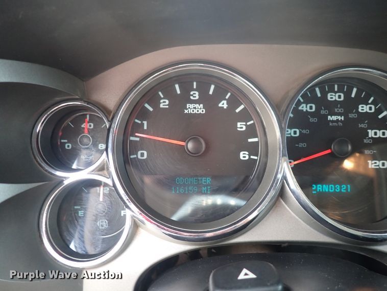 image for item IJ9881 2008 Chevrolet Silverado 1500  Crew Cab pickup truck