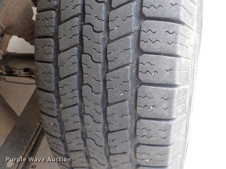 image for item IJ9881 2008 Chevrolet Silverado 1500  Crew Cab pickup truck