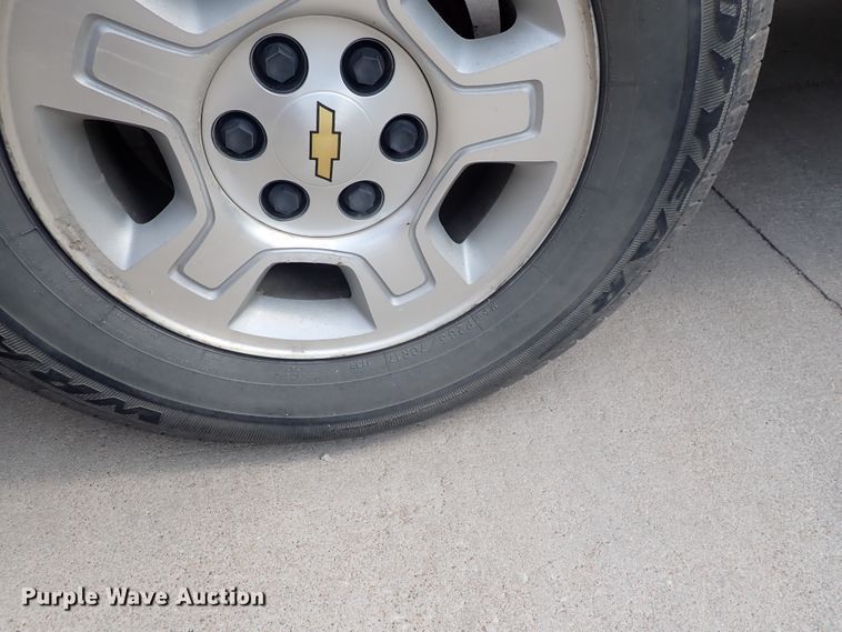 image for item IJ9881 2008 Chevrolet Silverado 1500  Crew Cab pickup truck