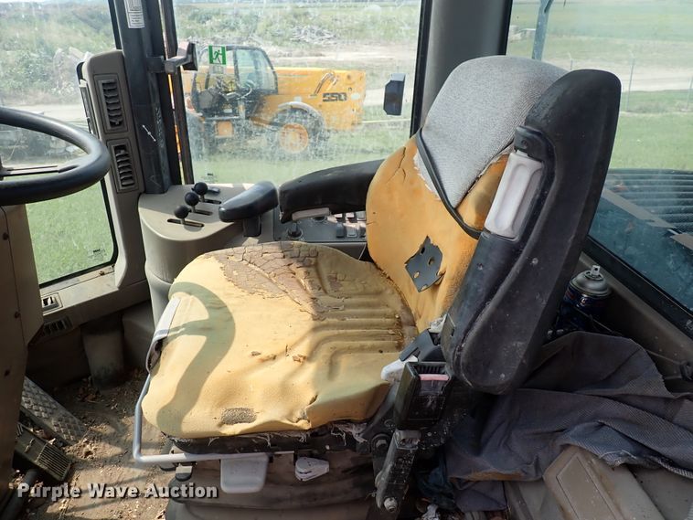 image for item IJ9902 2004 Case 521DXT  wheel loader