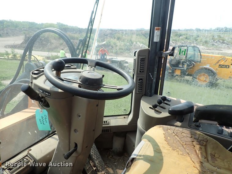 image for item IJ9902 2004 Case 521DXT  wheel loader