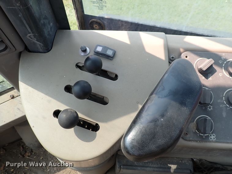 image for item IJ9902 2004 Case 521DXT  wheel loader