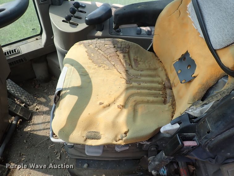 image for item IJ9902 2004 Case 521DXT  wheel loader