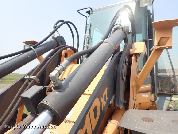 image for item IJ9902 2004 Case 521DXT  wheel loader