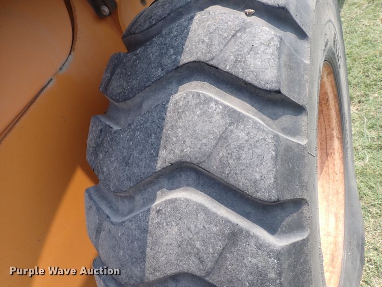 image for item IJ9902 2004 Case 521DXT  wheel loader