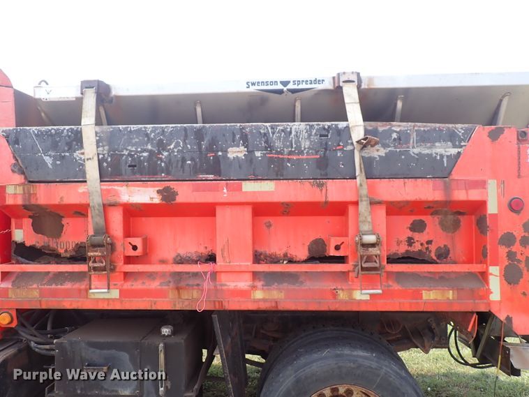 image for item IJ9906 1993 International 4900  dump truck