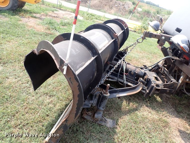 image for item IJ9906 1993 International 4900  dump truck