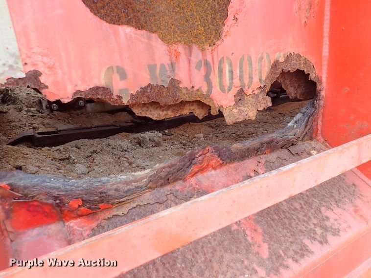 image for item IJ9906 1993 International 4900  dump truck