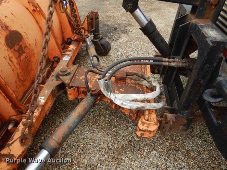 image for item IL9962 2001 Freightliner FL80  dump truck