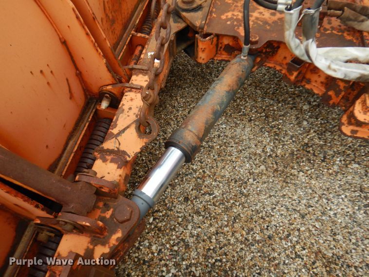 image for item IL9962 2001 Freightliner FL80  dump truck