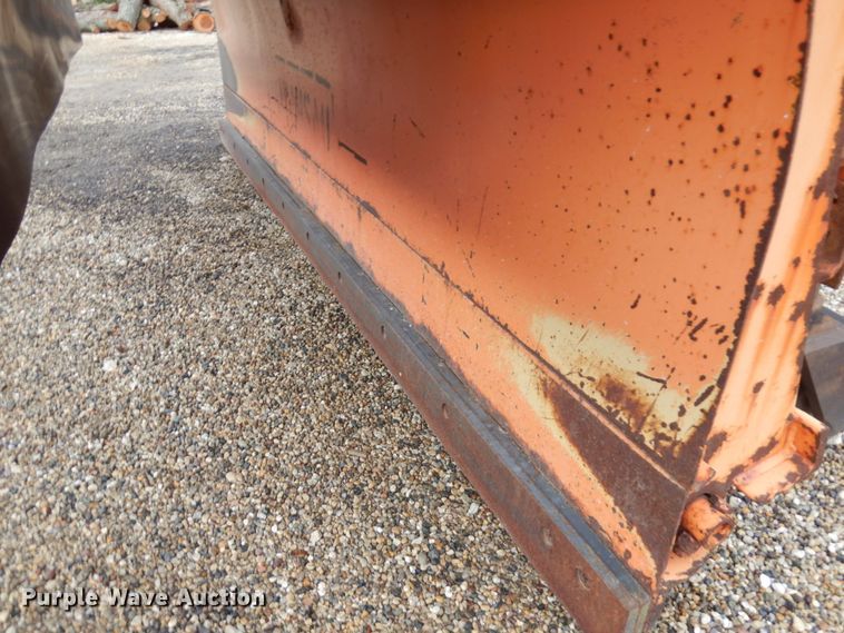 image for item IL9962 2001 Freightliner FL80  dump truck