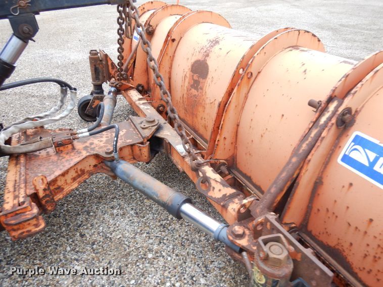 image for item IL9962 2001 Freightliner FL80  dump truck