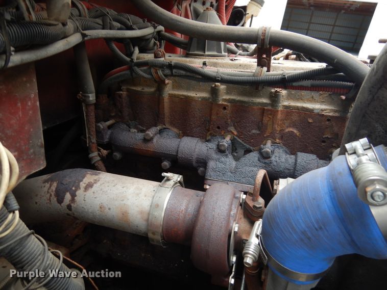 image for item IL9962 2001 Freightliner FL80  dump truck