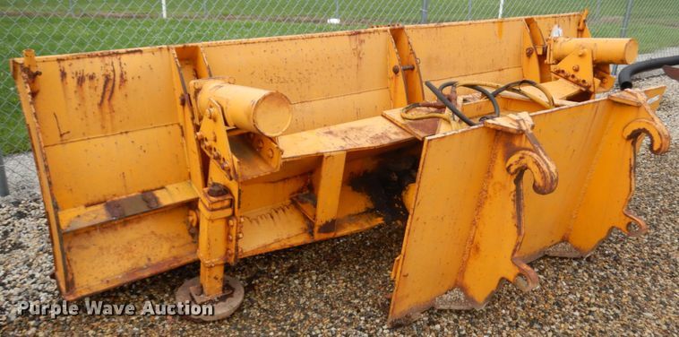 image for item IL9964 Henke  12'W snow plow