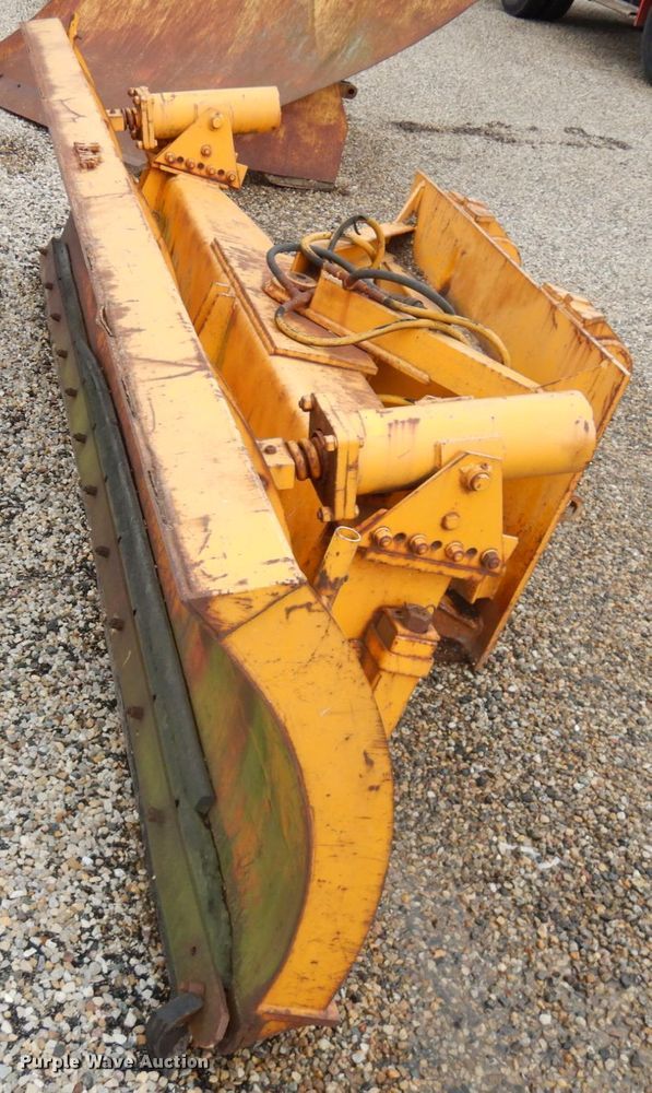 image for item IL9964 Henke  12'W snow plow