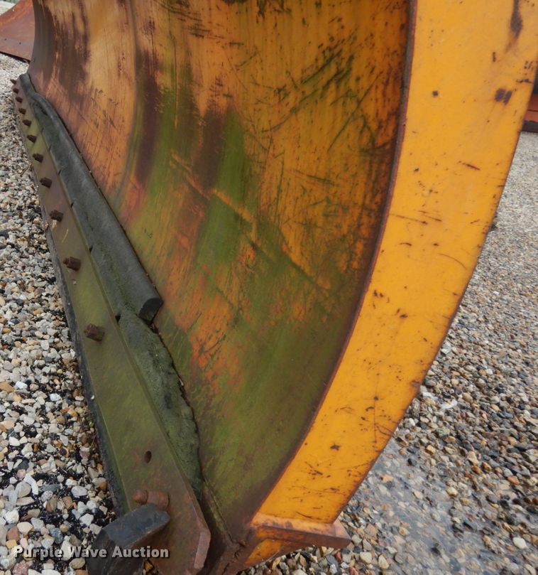 image for item IL9964 Henke  12'W snow plow