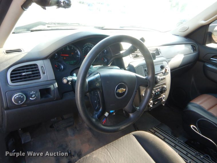 image for item IN9506 2014 Chevrolet Tahoe Police  SUV