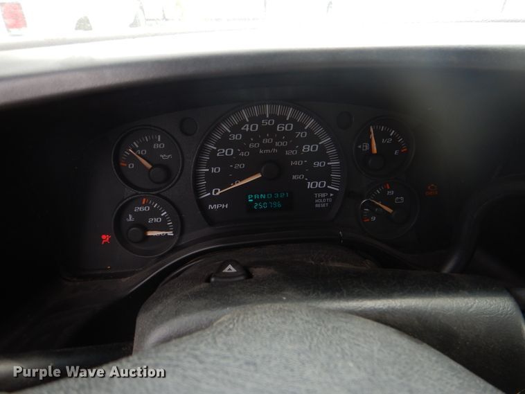 image for item IR9006 2007 Chevrolet Express 3500  van