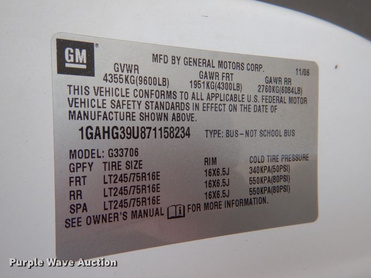 image for item IR9006 2007 Chevrolet Express 3500  van