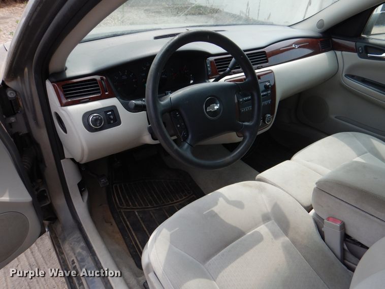 image for item IR9008 2006 Chevrolet Impala LS