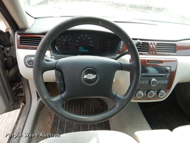 image for item IR9008 2006 Chevrolet Impala LS