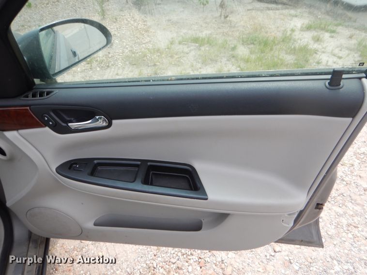 image for item IR9008 2006 Chevrolet Impala LS