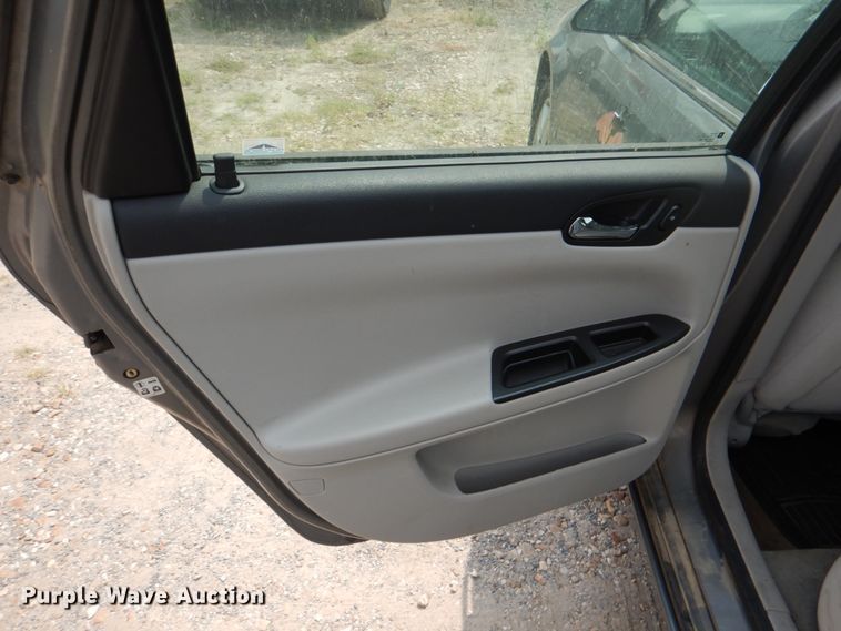 image for item IR9008 2006 Chevrolet Impala LS