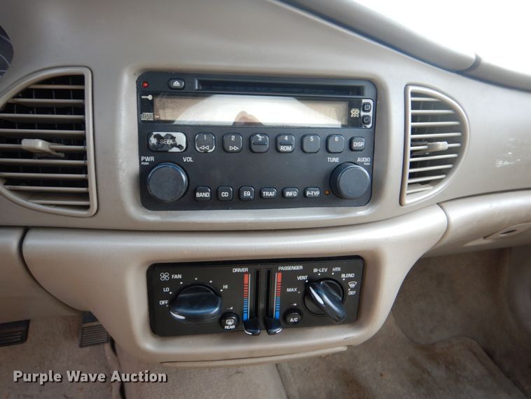 image for item IR9009 2005 Buick Century