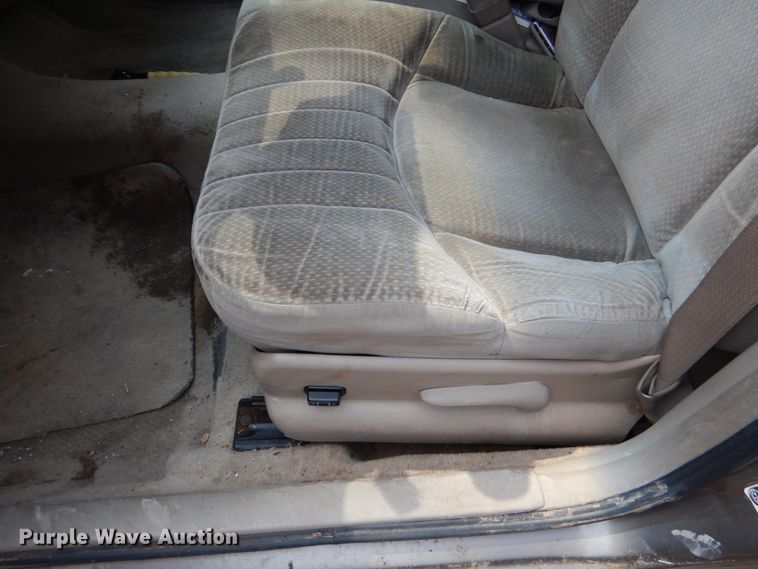 image for item IR9009 2005 Buick Century