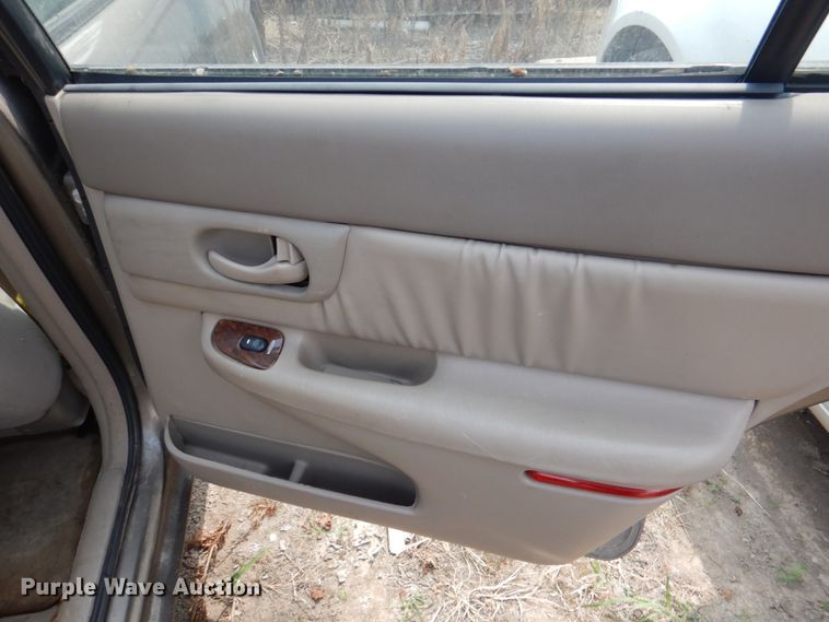 image for item IR9009 2005 Buick Century