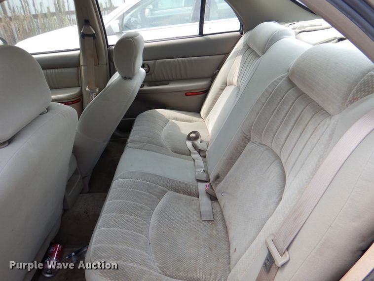 image for item IR9009 2005 Buick Century