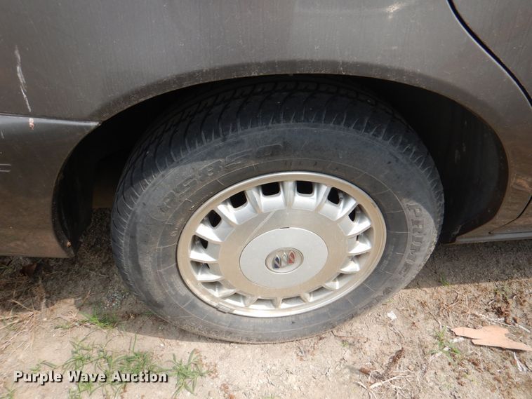 image for item IR9009 2005 Buick Century