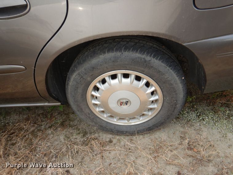 image for item IR9009 2005 Buick Century