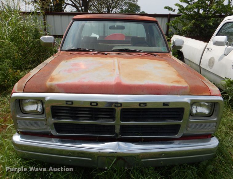 image for item IR9011 1993 Dodge Ram 150  pickup truck